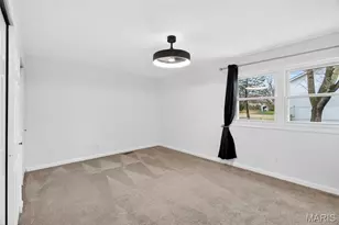 899 Oklahoma Ave, Ballwin, MO 63021 - Photo 30