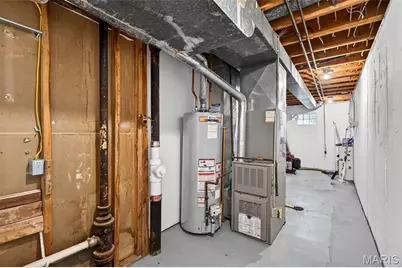 899 Oklahoma Avenue, Ballwin, MO 63021 - Photo 44