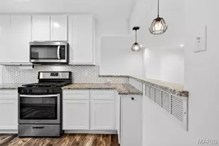 899 Oklahoma Ave, Ballwin, MO 63021 - Photo 24