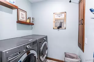 1570 Paradise Valley Dr, High Ridge, MO 63049 - Photo 8