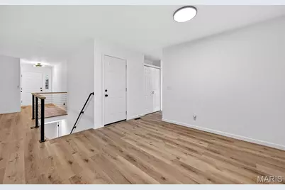 510 Charoak Drive, Ballwin, MO 63021 - Photo 12