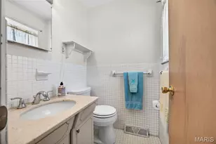 2404 Sunnybrook Dr, Saint Louis, MO 63114 - Photo 18