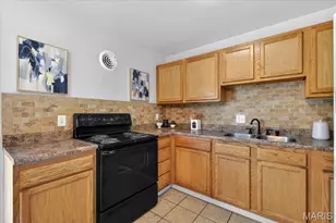 272 Elmdale Dr, Ferguson, MO 63135 - Photo 6