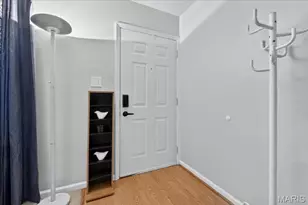 1518 Swallow Dr, Saint Louis, MO 63144 - Photo 4