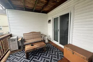 1518 Swallow Dr, Saint Louis, MO 63144 - Photo 20