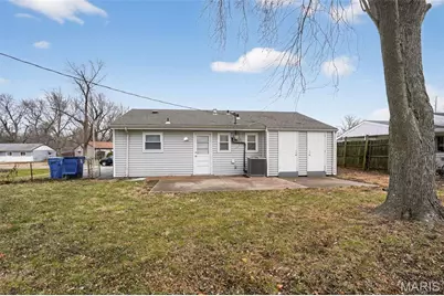 640 Central Parkway, Saint Louis, MO 63031 - Photo 26