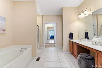 105 Worthington Circle #34, Saint Louis, MO 63128 - Photo 18