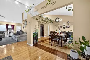 10 Bryants Creek Dr, Elsberry, MO 63343 - Photo 2