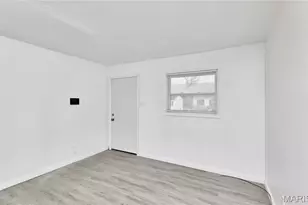 419 Cameron Rd, Riverview, MO 63137 - Photo 2