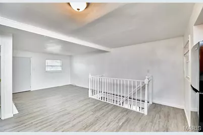 419 Cameron Road, Riverview, MO 63137 - Photo 6