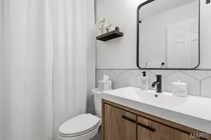 6318 Sprig Oak Ct, Saint Louis, MO 63128 - Photo 28