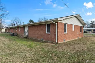 410 Hux St, Sikeston, MO 63801 - Photo 4