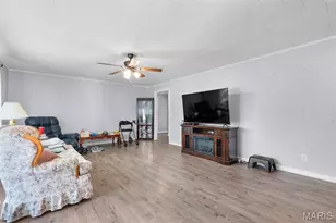 410 Hux St, Sikeston, MO 63801 - Photo 6