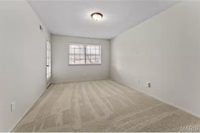 11709 Casa Grande Drive #E, Saint Louis, MO 63146 - Photo 10