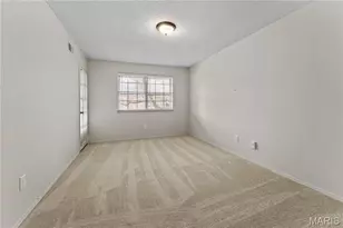 11709 Casa Grande Dr, Saint Louis, MO 63146 - Photo 10