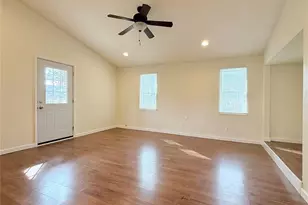 701 E Grand Ave, Cuba, MO 65453 - Photo 6