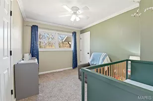 239 E Skyline Dr, Ballwin, MO 63011 - Photo 18