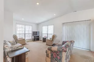 383 Red Robin, Poplar Bluff, MO 63901 - Photo 4