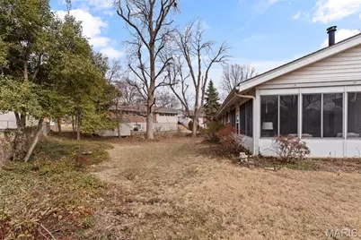 6121 Savio Drive, Affton, MO 63123 - Photo 34