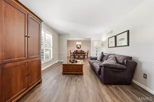 315 Prince Towne Dr, Creve Coeur, MO 63141 - Photo 6