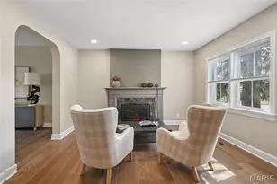 10235 Thorpe Ave, Overland, MO 63114 - Photo 4