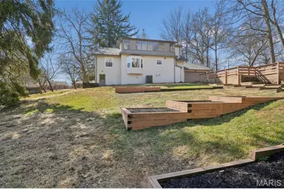10235 Thorpe Avenue, Overland, MO 63114 - Photo 36
