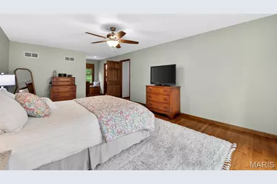1842 Newburyport Road, Chesterfield, MO 63005 - Photo 30