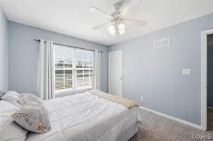 725 Whispering Forest Dr, Ballwin, MO 63021 - Photo 38