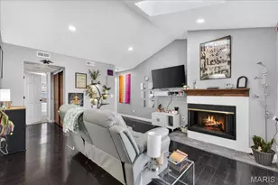 1500 Surrey Ln, Saint Charles, MO 63304 - Photo 4