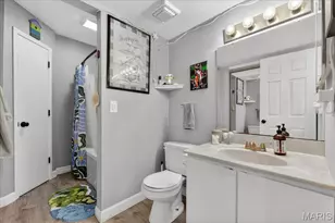 1500 Surrey Ln, Saint Charles, MO 63304 - Photo 12