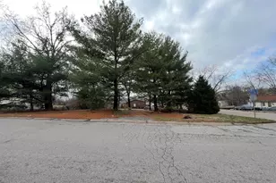 4015 Wright Ave, Saint Ann, MO 63074 - Photo 1