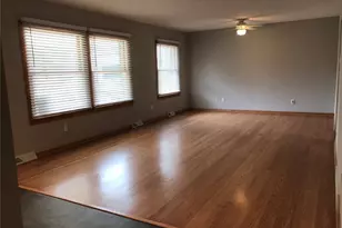 11107 Leisure Ln, Saint Louis, MO 63146 - Photo 8