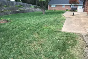 11107 Leisure Ln, Saint Louis, MO 63146 - Photo 2