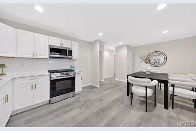 2500 Dove Drive, Florissant, MO 63031 - Photo 10