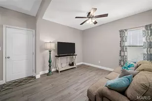 697 Luxembourg Gardens Ct, Wentzville, MO 63385 - Photo 16