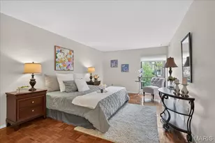 539 Coeur De Royale Dr, Creve Coeur, MO 63141 - Photo 20