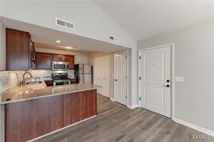 532 Bordeaux Way, Saint Peters, MO 63376 - Photo 4