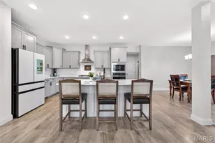 378 Valley Bluff Dr, Wentzville, MO 63385 - Photo 4