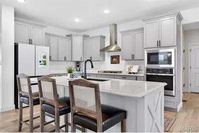 378 Valley Bluff Drive, Wentzville, MO 63385 - Photo 6