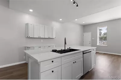 2336 Russell Boulevard, Saint Louis, MO 63104 - Photo 14