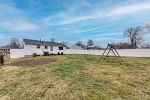 245 Peffer Ln, Fenton, MO 63026 - Photo 28