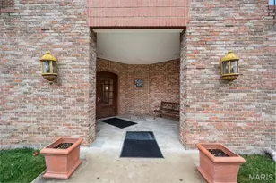 125 E Clinton Pl, Kirkwood, MO 63122 - Photo 4