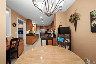 125 E Clinton Pl, Kirkwood, MO 63122 - Photo 16