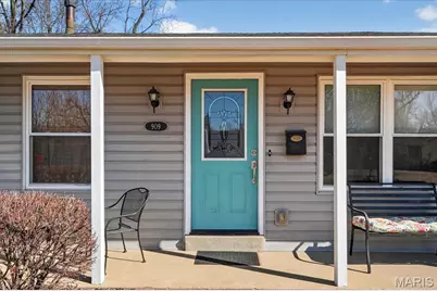 909 Townhouse Lane, Hazelwood, MO 63042 - Photo 4