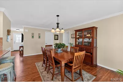 909 Townhouse Lane, Hazelwood, MO 63042 - Photo 14
