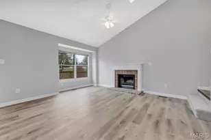 2001 King Arthur Ct, Saint Louis, MO 63146 - Photo 6