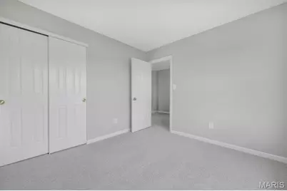 2001 King Arthur Court, Saint Louis, MO 63146 - Photo 16