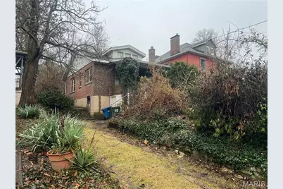 7392 Arlington Drive, Saint Louis, MO 63117 - Photo 2