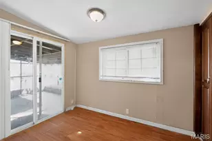 10436 Ewell Dr, Saint Louis, MO 63137 - Photo 6