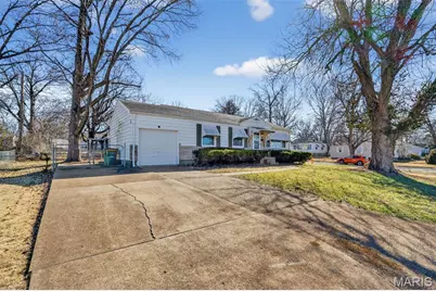 10436 Ewell Drive, Saint Louis, MO 63137 - Photo 30